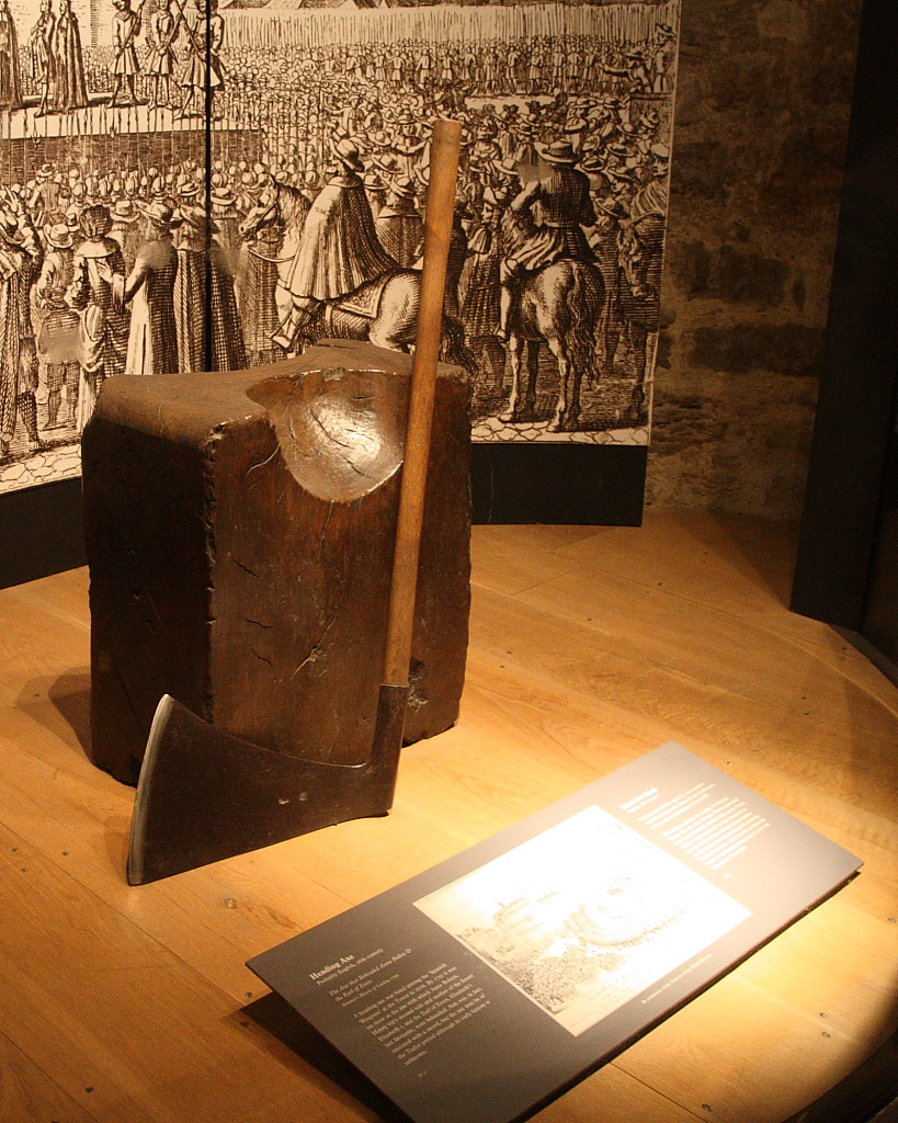 tower-of-london-heading-axe