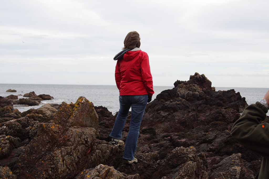 rachael-rocky-shoreline