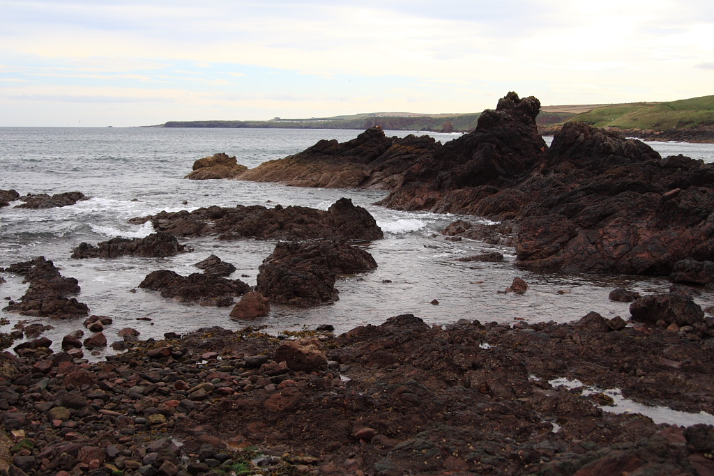 rocky-shoreline