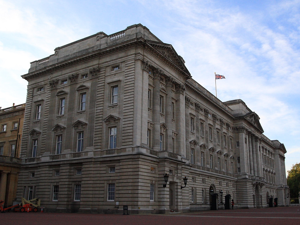 buckingham-palace